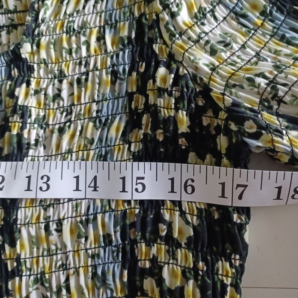 Parker Womens Silk Floral Smocked Peplum Blouse Black Daisy Balloon Sleeve Sz M - Picture 4 of 14